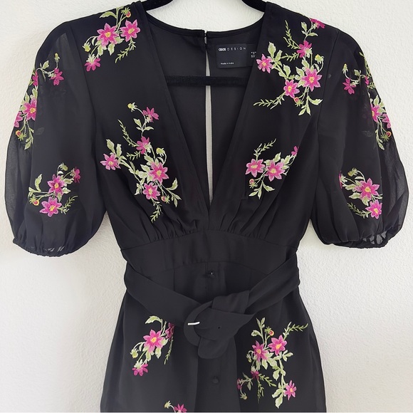 NWT ASOS Design Mini Belted Puff Sleeve Embroidery Dress Chiffon Black Floral - Picture 7 of 11